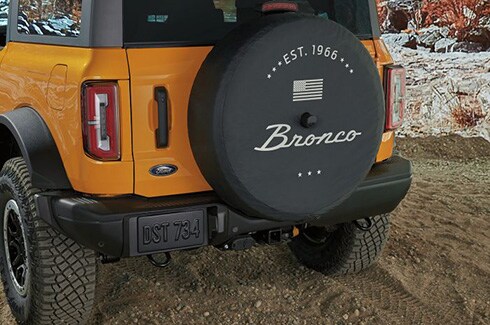 Descubre Accesorios Ford Bronco en PR, Cubierta para Goma de Refacción Blanco Oxford para Gomas